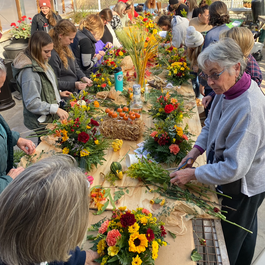 Make Your Own Thanksgiving Centerpiece