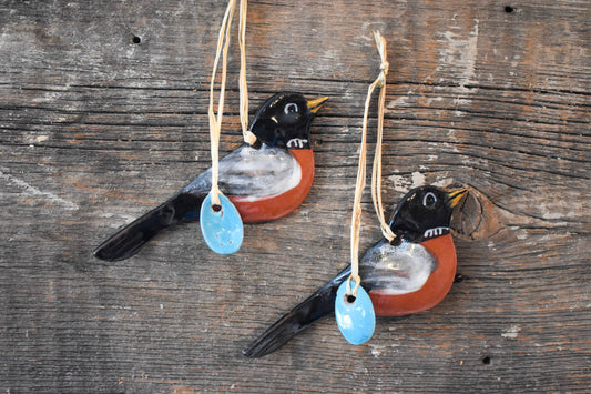 Robin with Egg Ornament