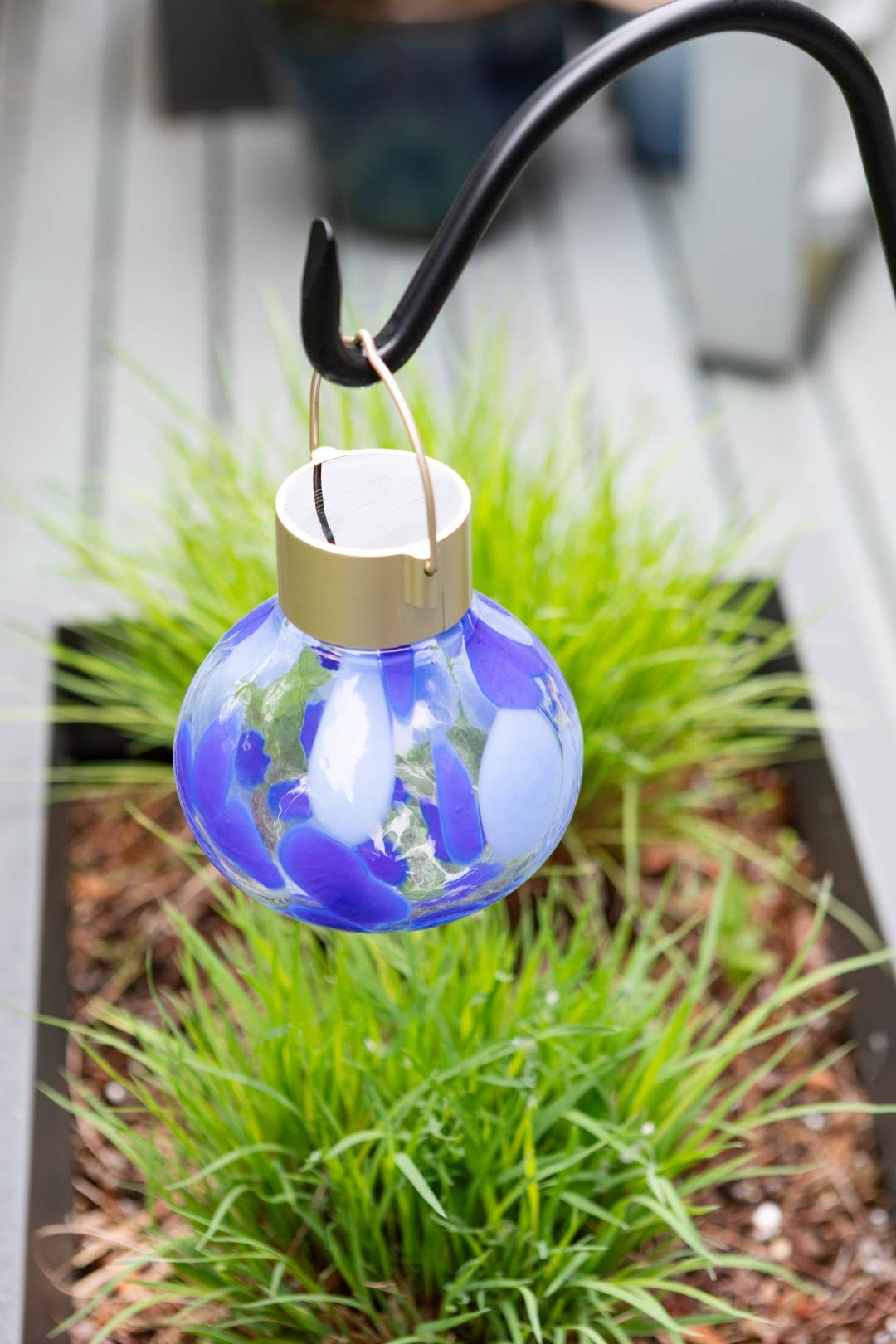 'Periwinkle' Tea Lantern - Glass Outdoor Solar Lantern