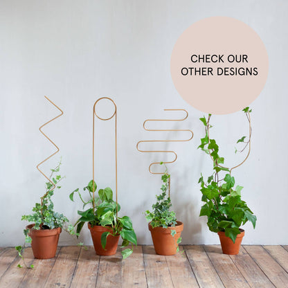 Golden plant stake from metal - Squiggle