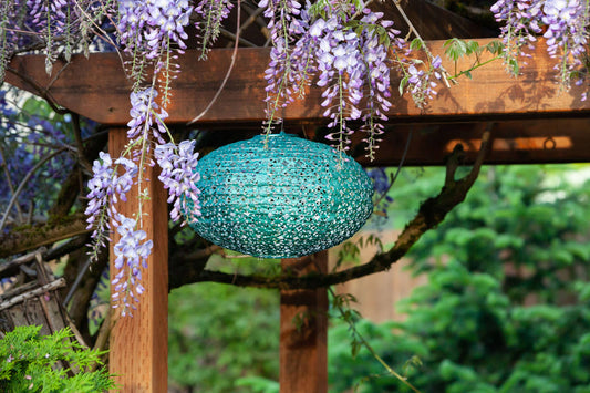 Stella Oval Wagon Wheel 9" Solar Lantern - Met Emerald