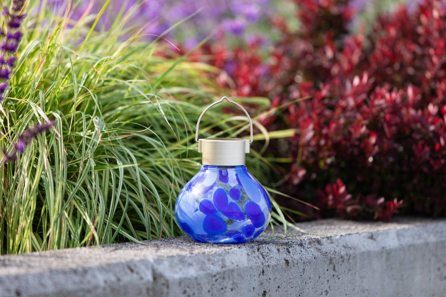 'Periwinkle' Tea Lantern - Glass Outdoor Solar Lantern