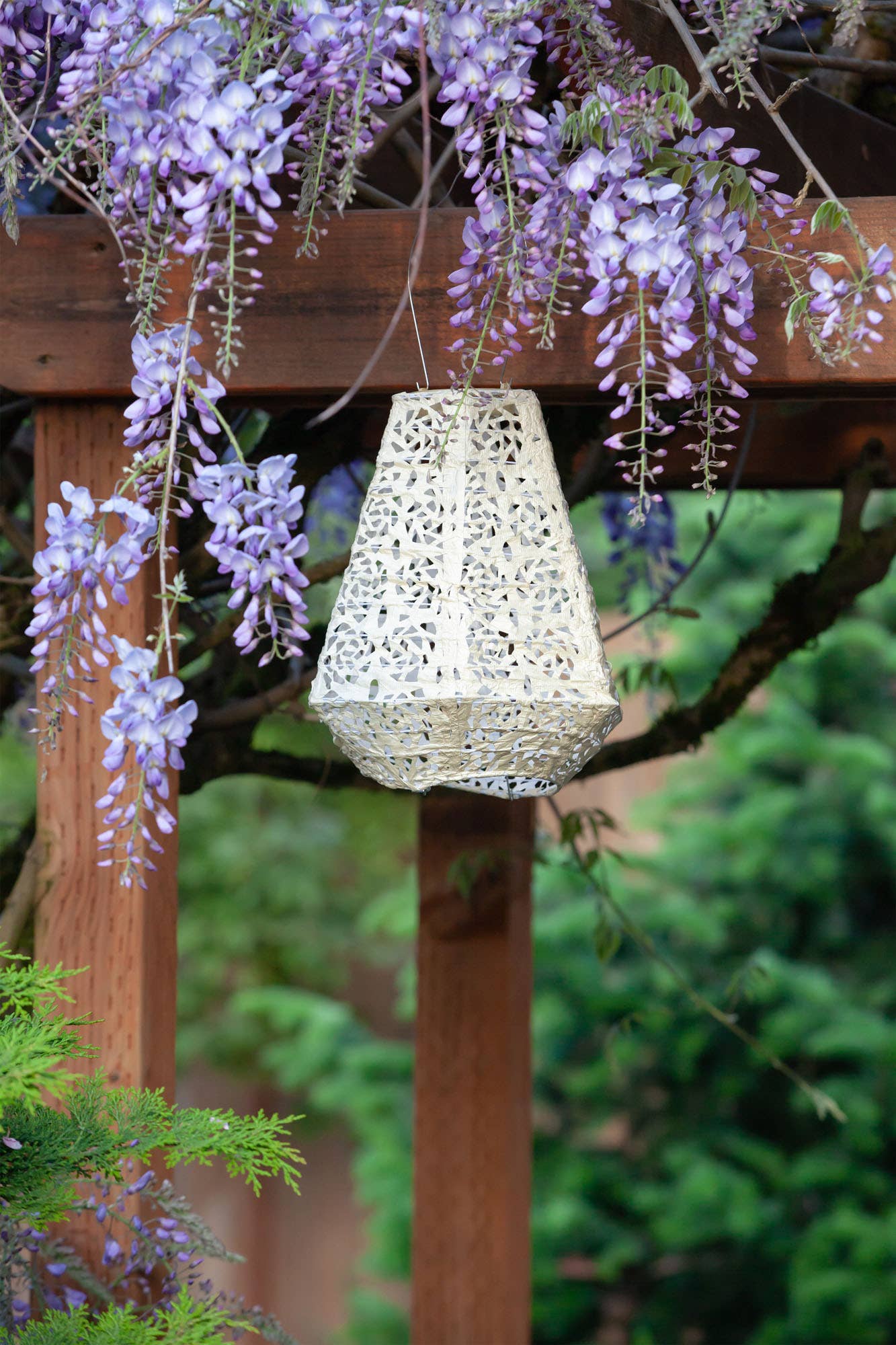 Stella Prism 11" Solar Lantern - Pearl