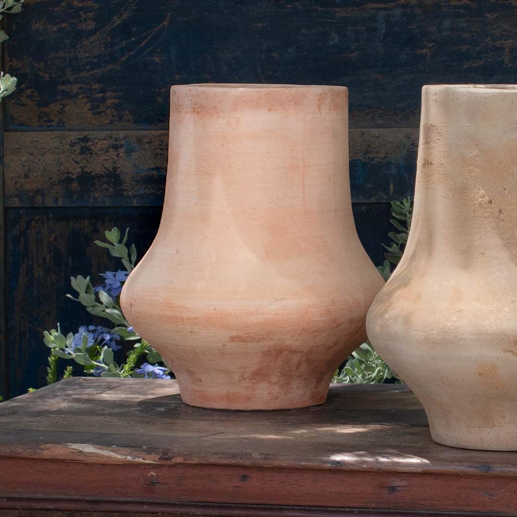 Zuma Planter Terra Cotta